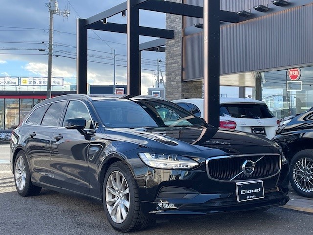 VOLVO　V90　T5　モメンタム買取車両