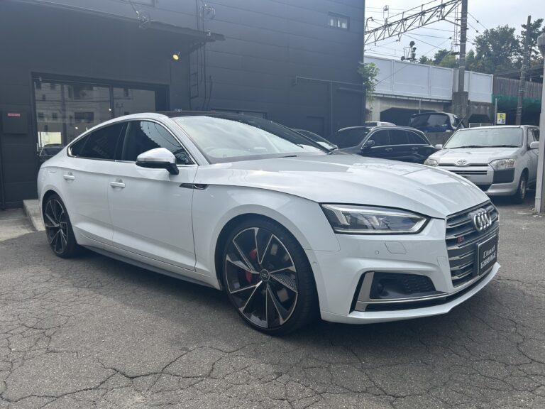 アウディ S5スポーツバック買取車両