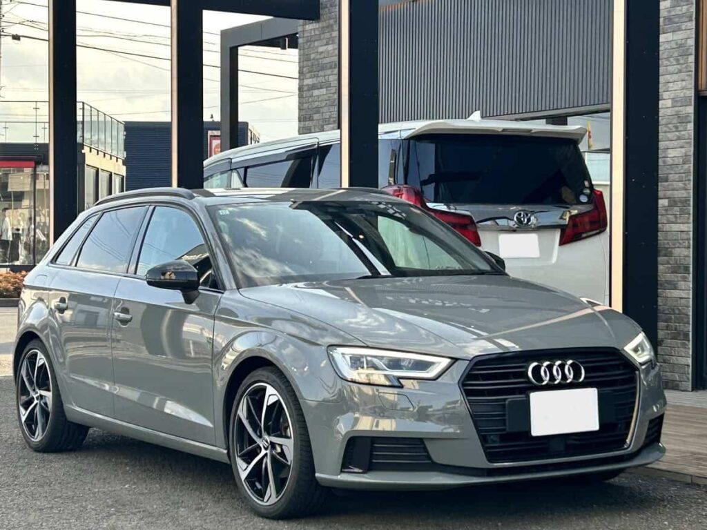 アウディＡ３スポーツバック ブラックスタイリング買取車両