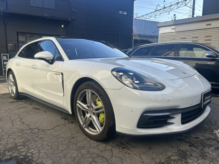 ポルシェ パナメーラスポーツツーリスモ 4Eハイブリッド 買取車両