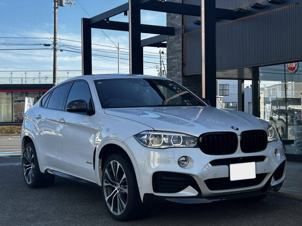 BMW X6 xDrive35i Mスポーツ買取車両